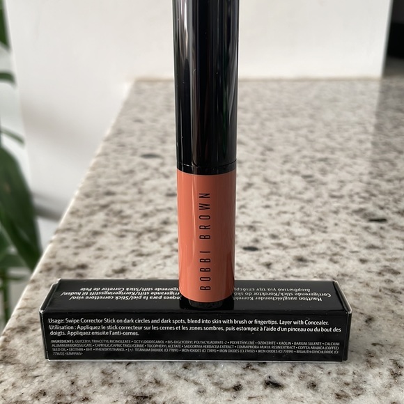 Bobbi Brown Skin Corrector Stick in Very Deep Bisque - Picture 2 of 2